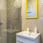 Homes For 5 People,