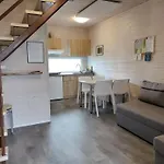 Homes For 5 People,